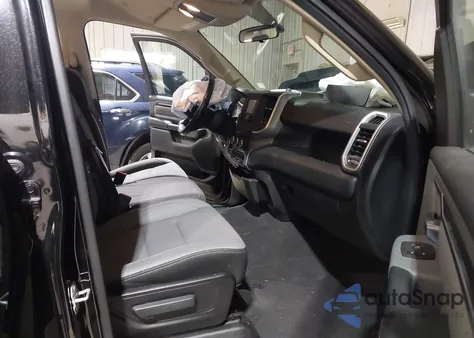 2019 Ram 1500 Big Horn/Lone Star 4X4 5'7 Box from USA, damaged, VIN 1C6SRFFT3KN765848